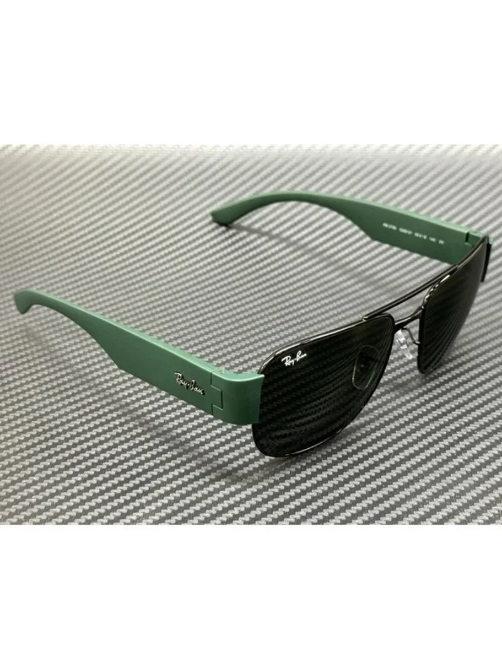 New Ray-Ban Men Black Green Sunglasses 59-18-140